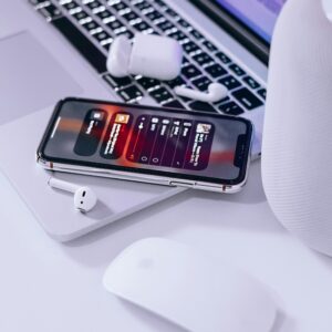 iPhone